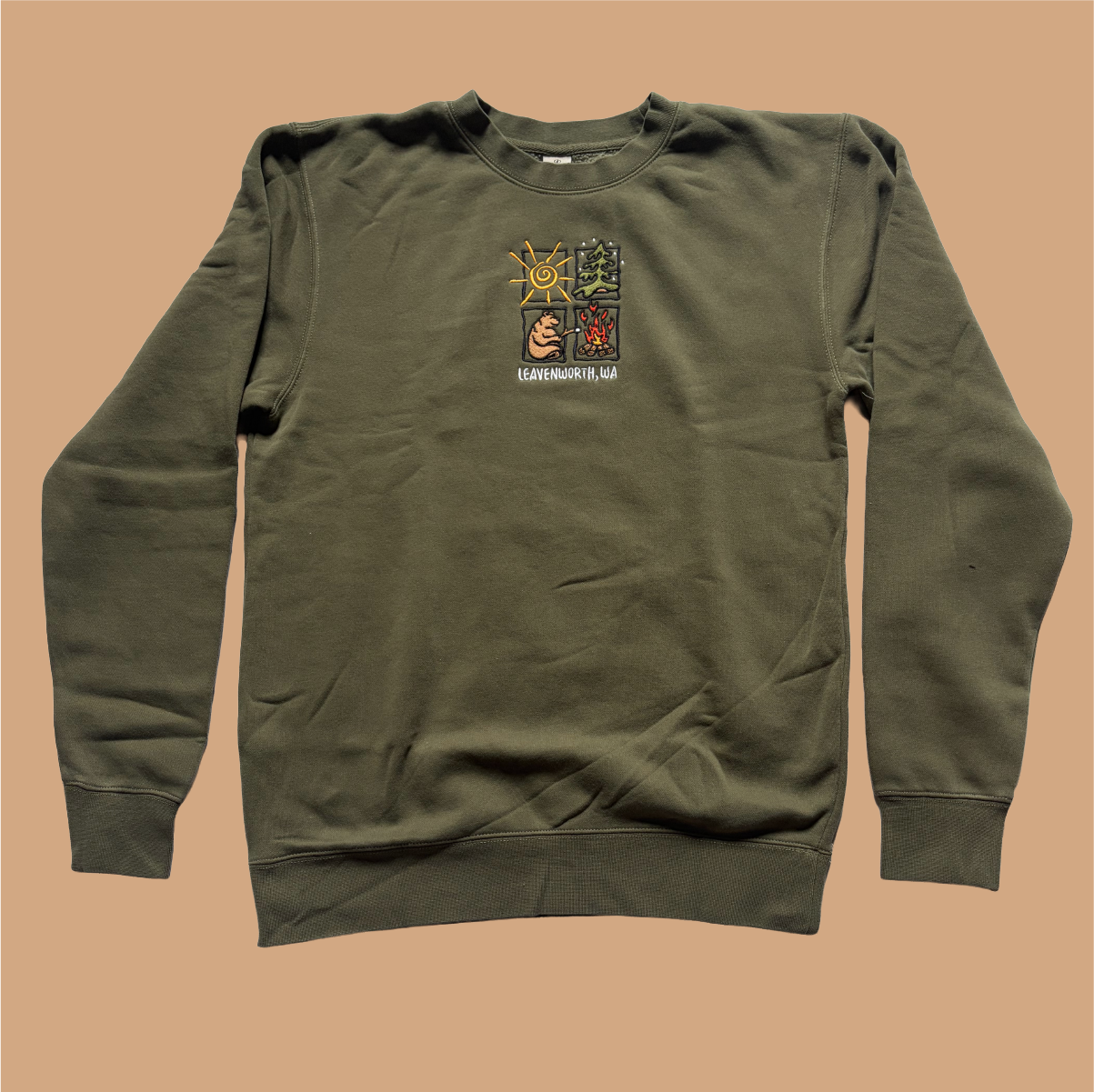 Leavenworth Bear Camp Crewneck