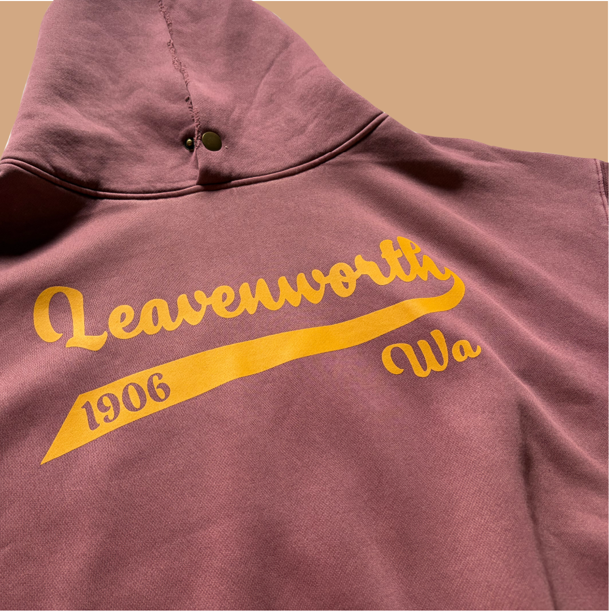 Leavenworth 1906 Collegiate Red Oversize Hoodie